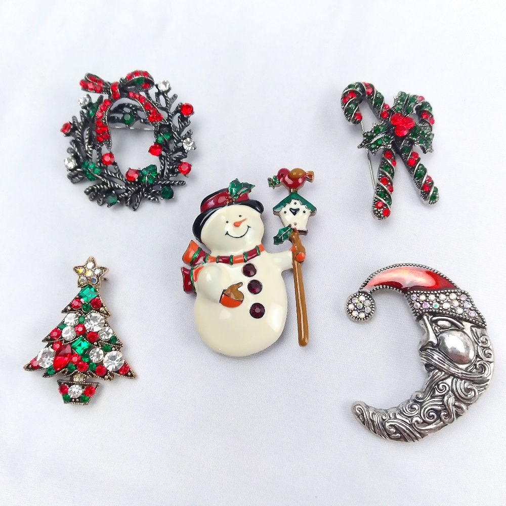 Lot of 5 Christmas Theme Rhinestone Brooch Pin Wreath Candy Cane Snowman Santa